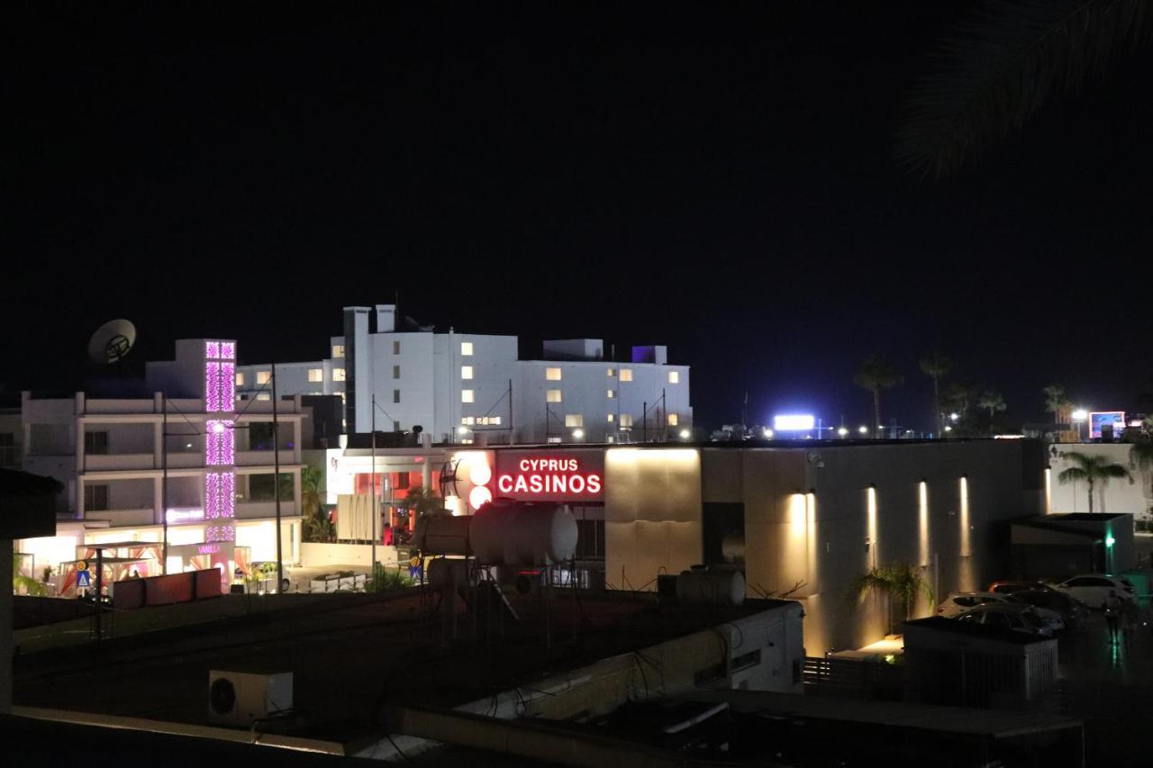 Joy Hotel Apts Айя Напа Екстериор снимка