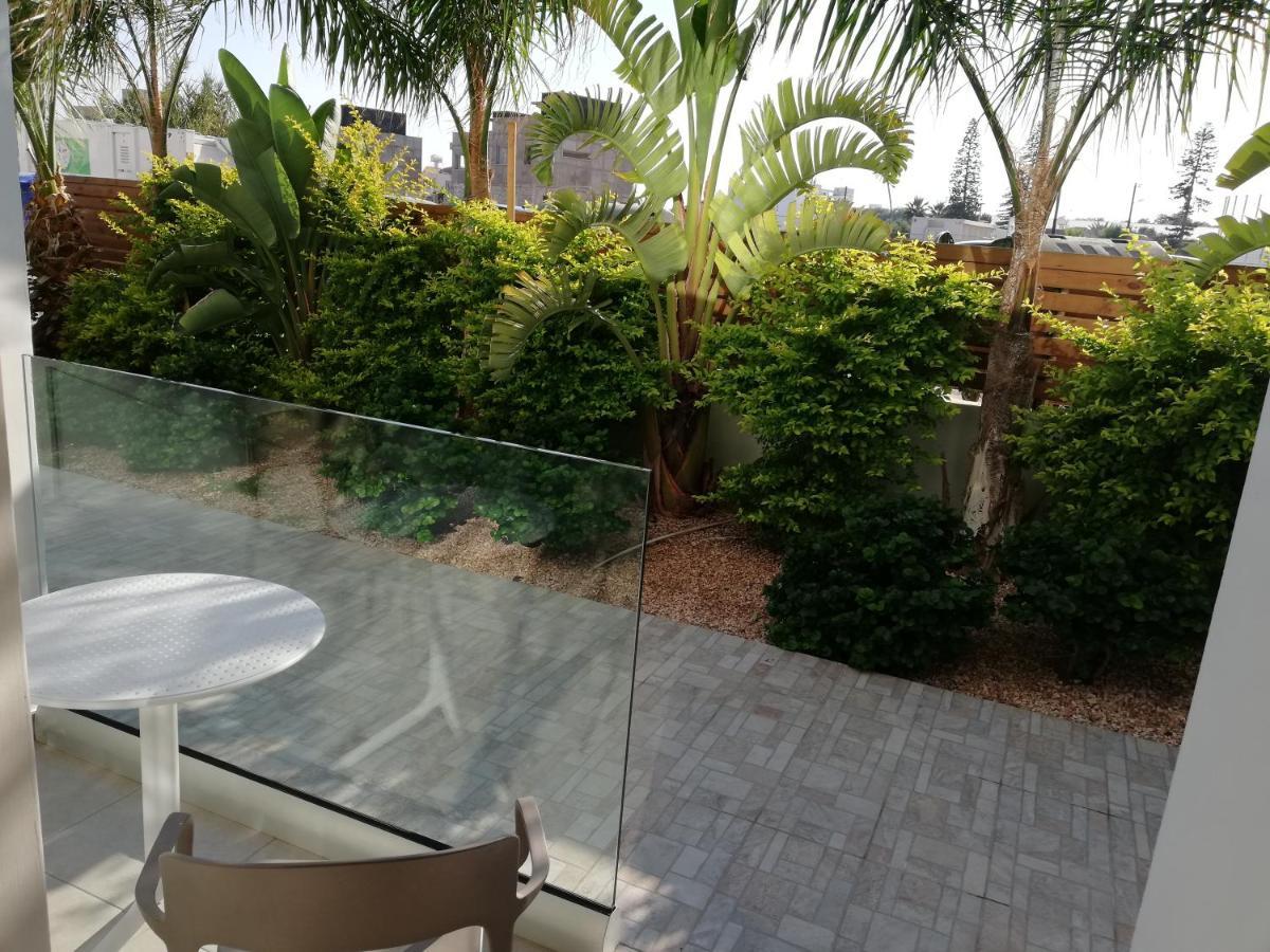 Joy Hotel Apts Айя Напа Екстериор снимка